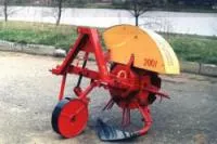 Картофелекопатель КТН-1Б тракторный навесной